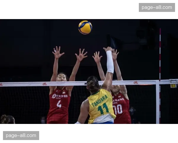 专家点评：法兰克福在领先后过于保守的阵型回收，导致了最终被逆转